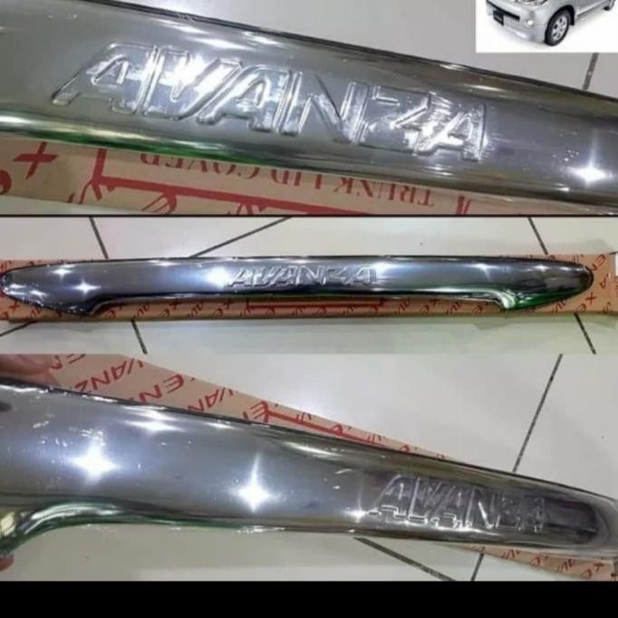 TERLARIS TRUNKLID BELAKANG MOBIL AVANZA 2005-2011