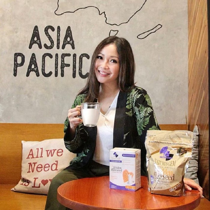 

PAKET BUNDLING 1 BULAN NATURES GEM FLAXSEED & FLAXMILK