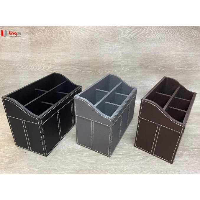 

Tempat Wadah Atk / Kotak Pensil Pena Remot Handphone Bahan Kulit Original Dan Terpercaya