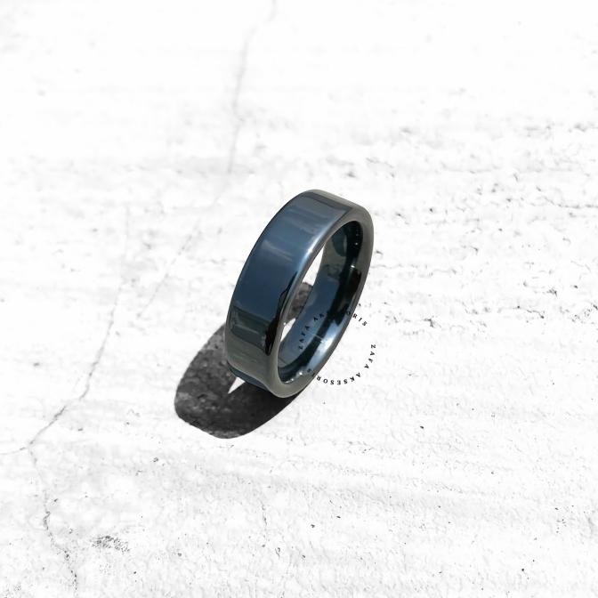 Zafa Cincin Titanium Pria Wanita Hitam Putih Polos 6mm - Porche DS10