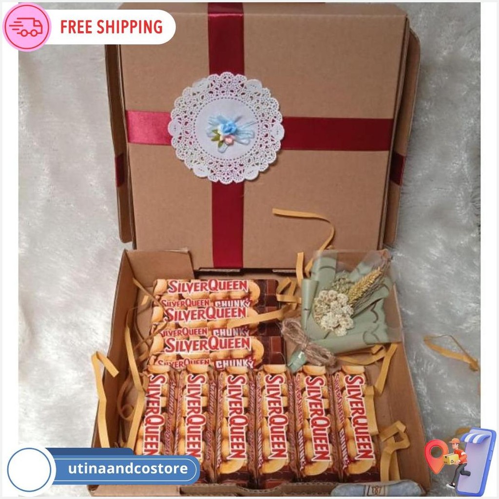 

Hampers Love/Hampers Coklat Silverqueen/Hampers Hijab/Hampers Lebaran/Hampers Guru/Gift Box Coklat/Hampers Ultah/Hampers Valentine Love Mix Silverqueen Free Blank Gift Card Gratis Kartu Ucapan Siap Kirim