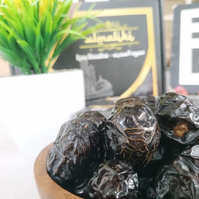 

Kurma Ajwa/Kurma Nabi [ Jumbo ] 1Kg Premium