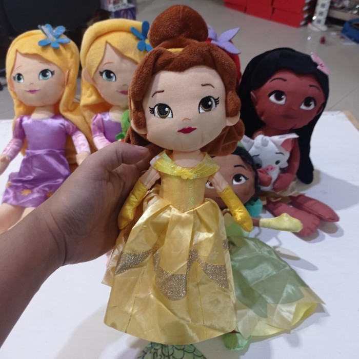 

MAINAN BONEKA PLUSH DISNEY PRINCESS MOANA RAPUNZEL ARIEL BELLE 34 CM