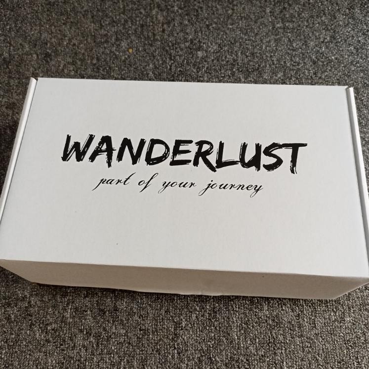 

CXV-38 Wanderlust Box Kotak Packaging Premium