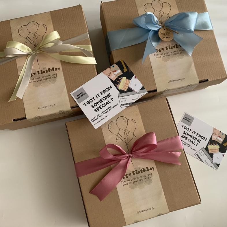 

TERMURAH Self Love Gift Set / Hampers Birthday / Gift Box Graduation / Hadiah Ulang Tahun / Gift Set Pacar Cewek / Kado Pacar Cewek / Souvenir Anak-Anak NI06