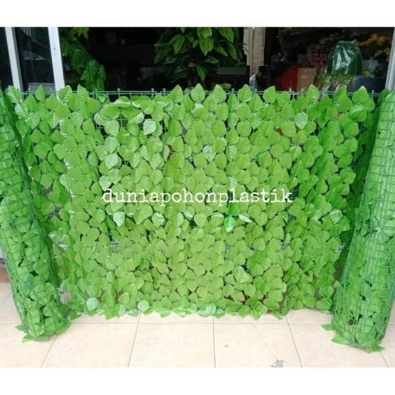 Daun Anggur Rambat Gulung Hijau Muda Artificial Hiasan Dinding