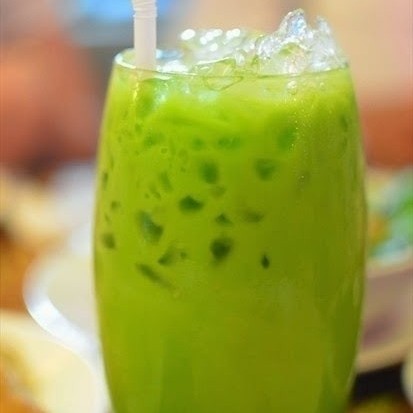 

Thai Green Tea Number One Brand