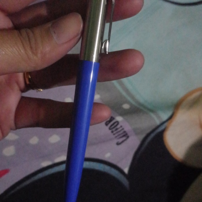 

pulpen parker biru