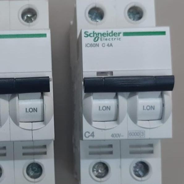 [ R.A.B ] Mcb Schneider Multi9 Ic60N C4A C 4A C4 2P 400V
