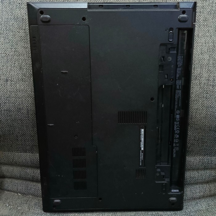 ENGSEL CASING DELL INSPIRON 13 3000 3442