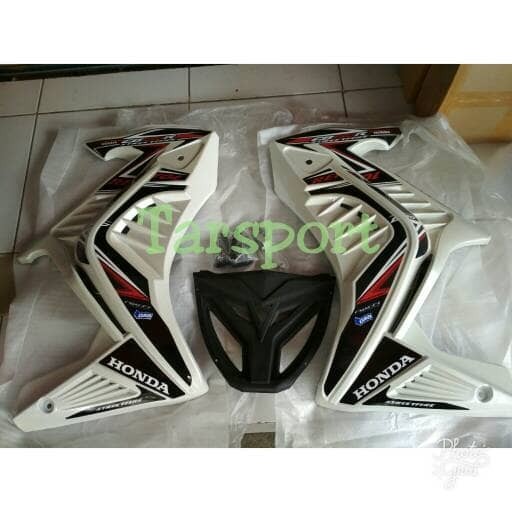 Limited Half Fairing Cb150R Old Monster Putih List Merah