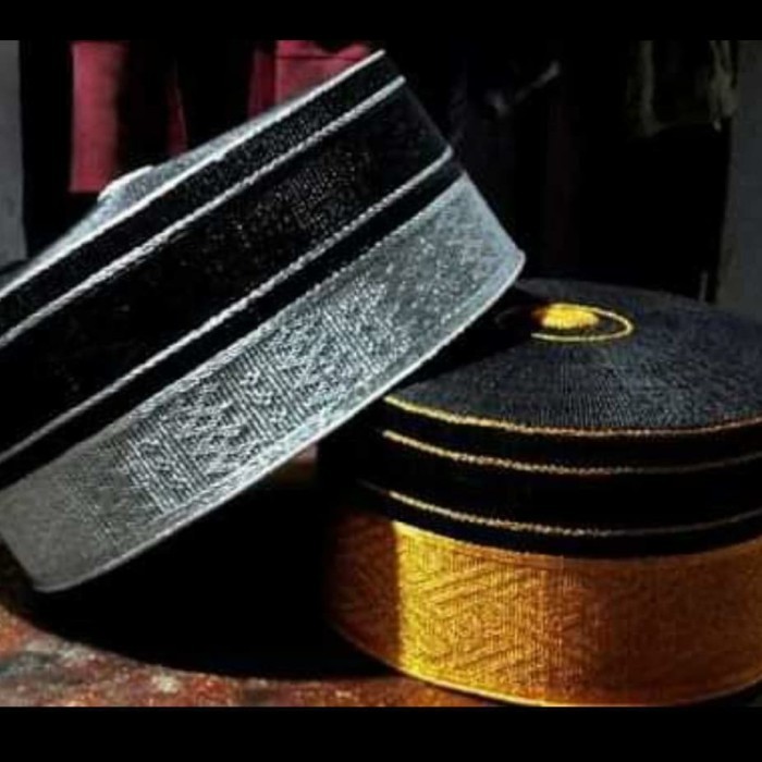 Songkok Recca/Songkok Bugis Hitam Silver Super