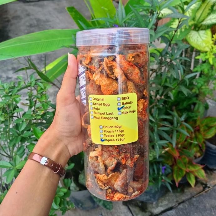 

Keripik Kulit Ikan Salmon Spicy Kemasan Toples 175gr Spicy Korea [terbaik]