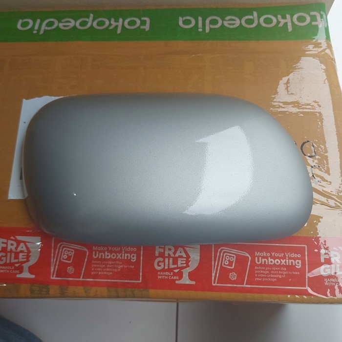 COVER SPION AVANZA VVTI ORI 2004-2010. SEBELAH KANAN