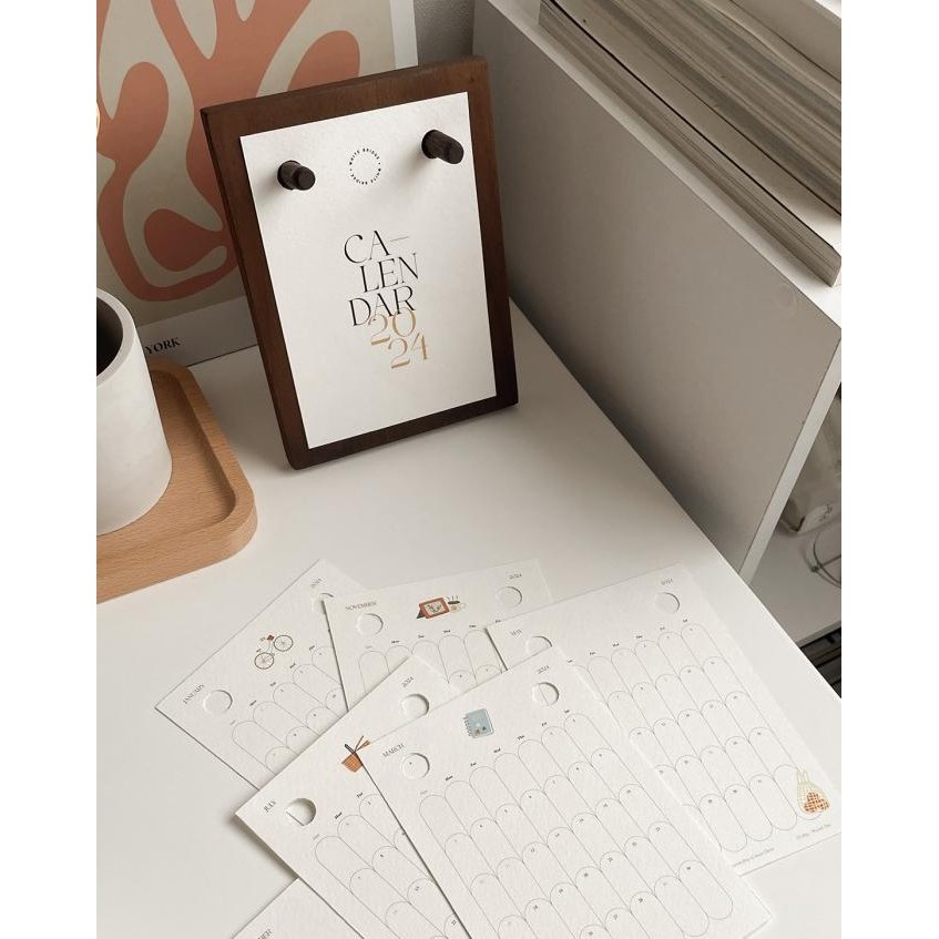 

Wooden Desk Calendar / Kalendar Meja Kualitas Premium