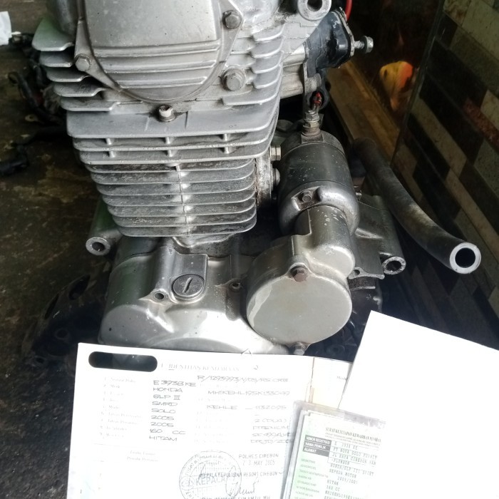 {Bekas} mesin engine Megapro hiu 2002-2005 lengkap Diskon