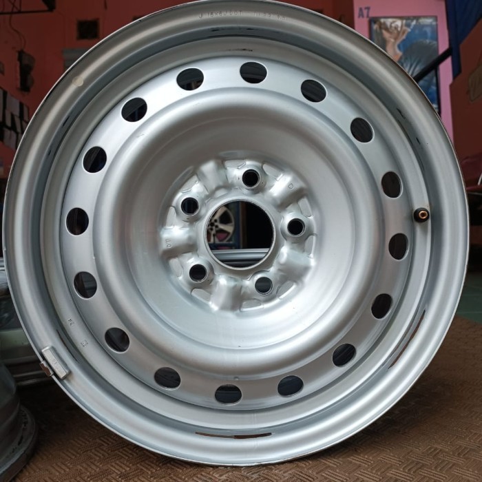 VELG KALENG TERIOS R16 PCD 4X100