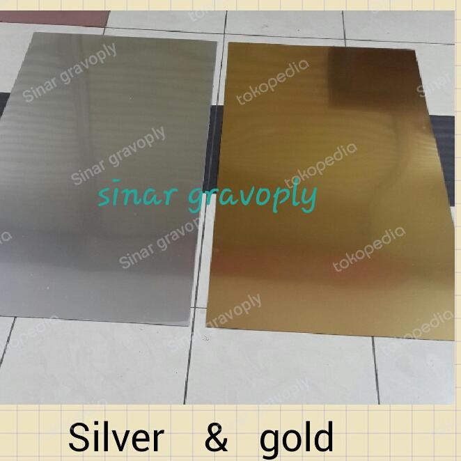 

gravoply silver & gold teks hitam 120x60cm tebal 1.5ml
