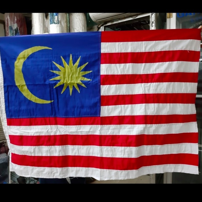 

Beli - Bendera Malaysia 90X120 / Bendera Negara Malaysia / Bendera Kapal