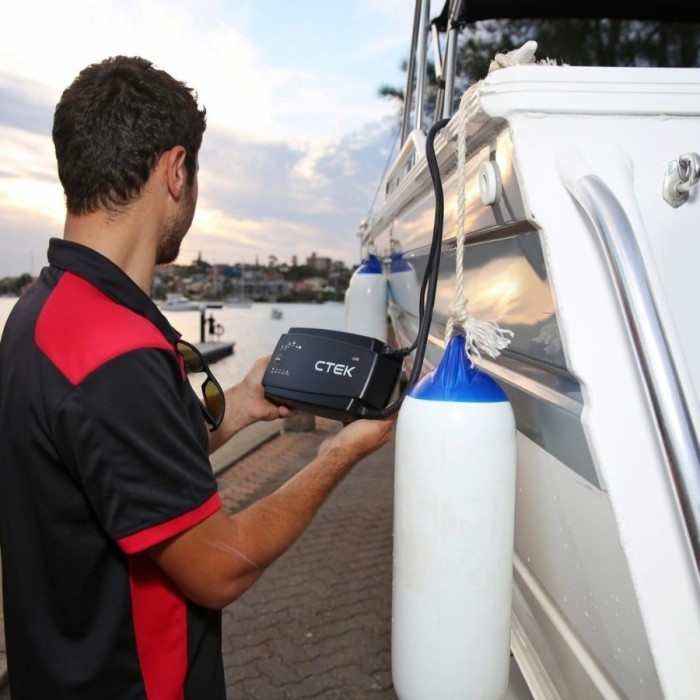 Ctek Pro25S 25A Aki Battery Charger-Power Supply Workshops / Showroom New