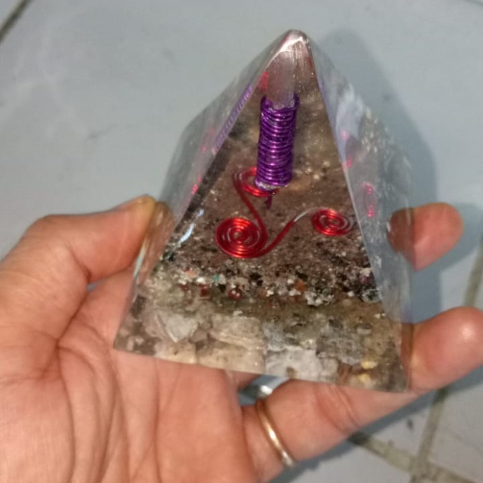 `````````] piramida orgonite asli 7