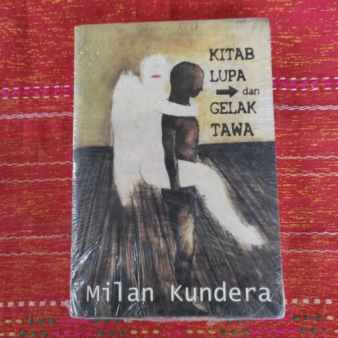 """] Buku Milan Kundera Kitab Lupa dan Gelak Tawa