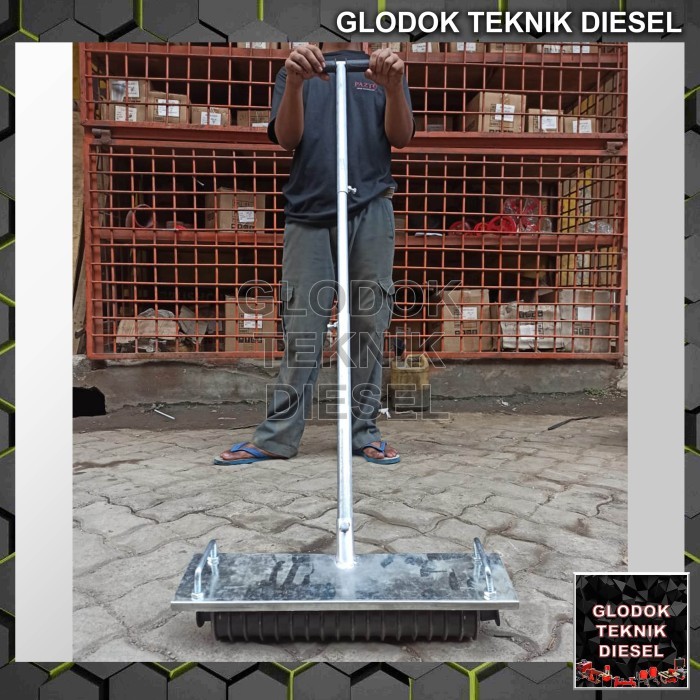 

FLOOR EMBOSER / ALAT GARIS JALAN / PENGGARIS BETON 50 X 37 CM TERBAIK