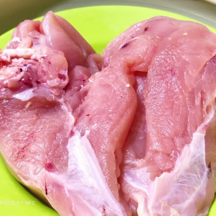 

Fillet Dada Ayam Premium Giling 1Kg
