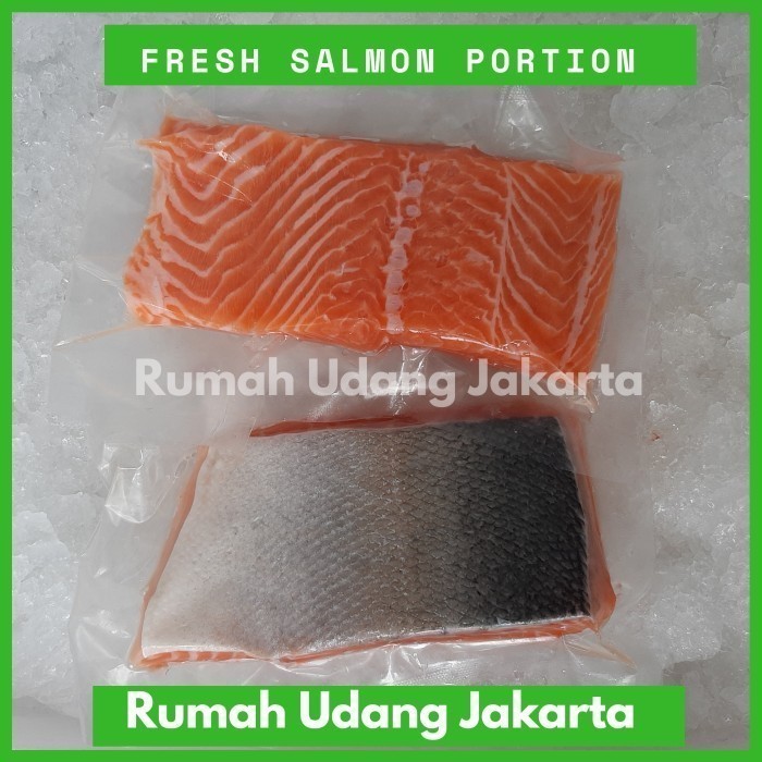 

Ikan Salmon Fillet Steak Portion 1 Kg / Salmon Fresh Segar Sashimi