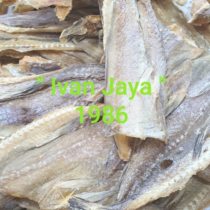

Ikan Asin Jambrong Sitting 250Gram