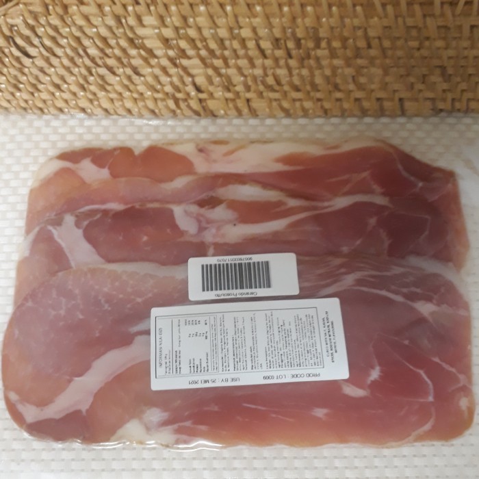 

Carando Prosciutto Ham Boneless Dry Cured Daging Babi Asap 100 Gr