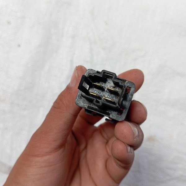 (2Nd) Relay Dx 50 Shin Woo Dc12V 30A Kaki 4