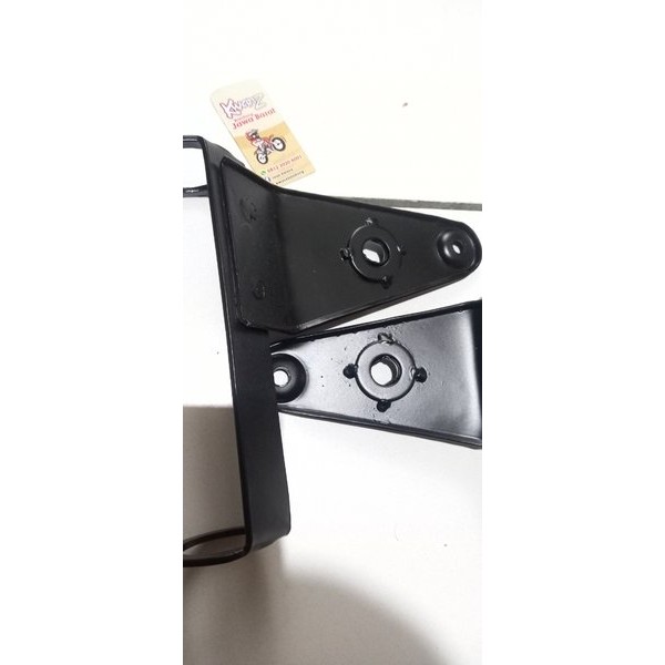 Kupingan Lampu Depan Suzuki Ts125 Imitasi Kupingan Lampu Depan Ts125 Dudukan Lampu Depan Suzuki Ts12