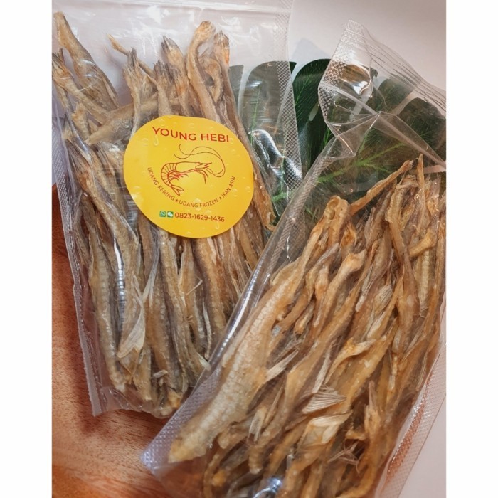 

Ikan Asin Jambrong Kering 1 Kg / Ikan Asin Siting Tiau Bagansiapiapi Terbaik