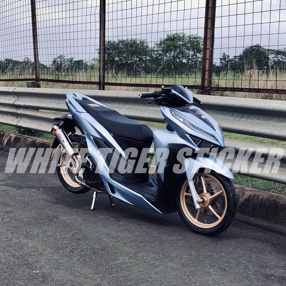BISA COD SKOTLET STIKER MOTOR SKY BLUE METALIK CANDY SCOTLITE SKY BLUE METALIK CANDY SKOTLET BLUE SK