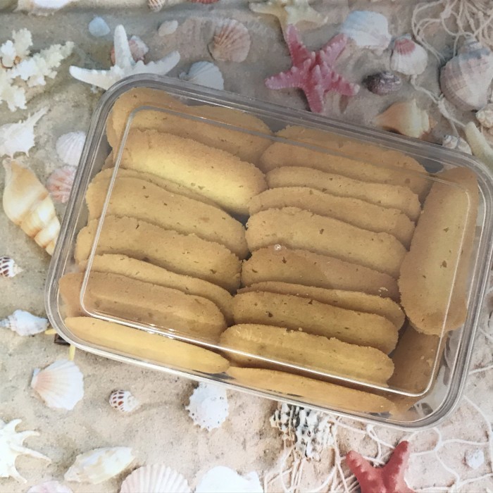 

Natal Lidah kucing 350 gram / Kue lebaran idul fitri /Christmas Limited