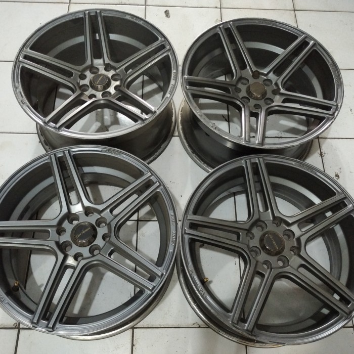 sale velg bekas ring 17 lebar 75/85+ ban accelera 205 45 phi r17