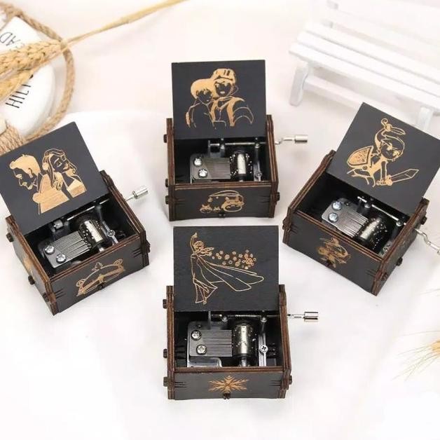 Kotak Musik Lalaland Frozen Zelda Wooden Music Box Vintage