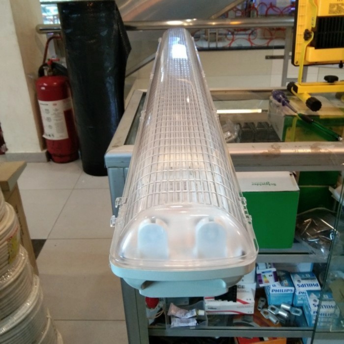 Kap Lampu TL Waterproof 2x36 Watt + TL Led Philips 16Watt Siap Pakai