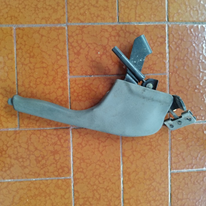 TUAS HANDLE REM TANGAN DAIHATSU XENIA AVANZA LAMA