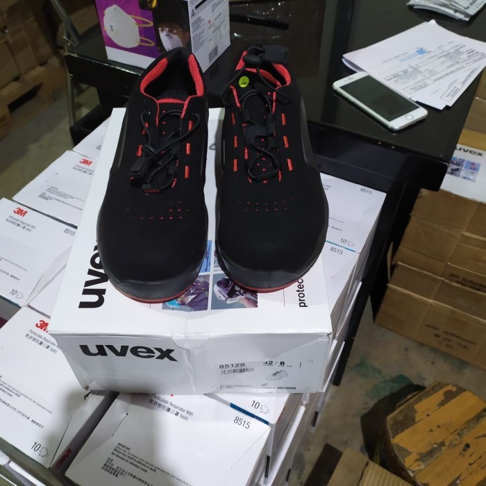 UVEX SAFETY SHOES 85128