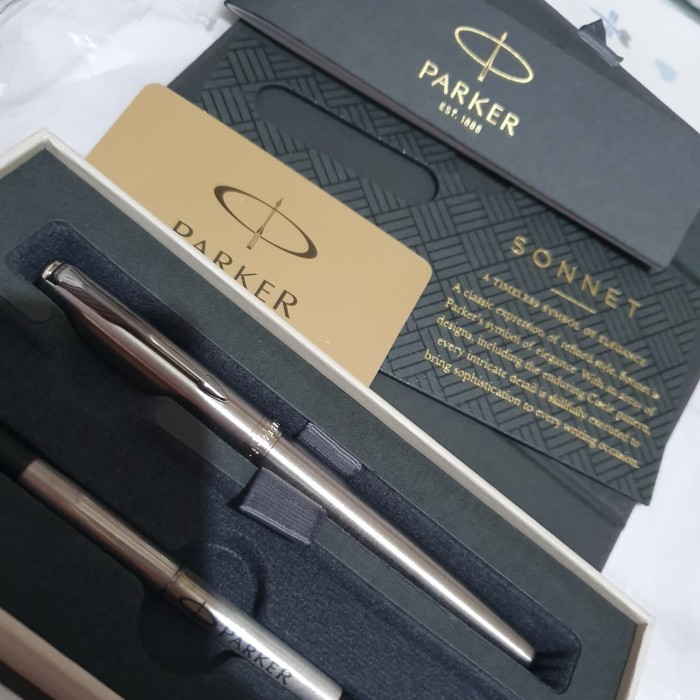 

Farizal - Pen Parker Sonnet Ss Ct Rb (Roller Ball Klip Silver) Free Engrave Nama