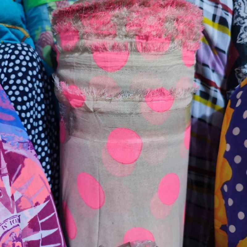 kain ceruty motif Volkadot apt - bahan blouse