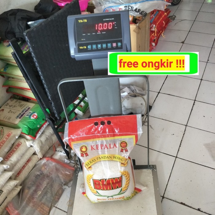 

TERBARU BERAS MEREK CAP BMW PANDAN WANGI 10 KG ASLI PULEN WANGI MURAH