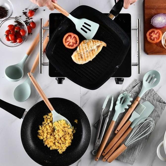 Peralatan Dapur 1 Set Alat Masak Set Spatula Set Sutil Silikon Set
