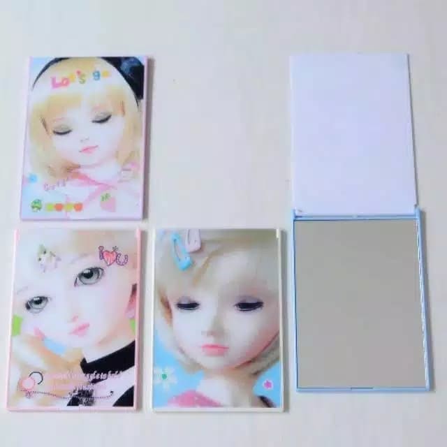 Kaca Make Up Cermin Mirror Lipat Lucu Kecil 1pcs