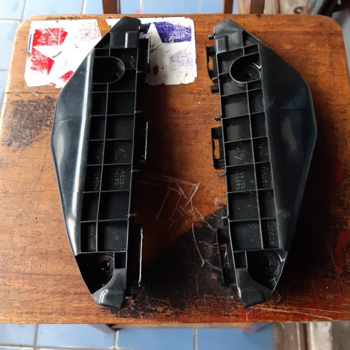 Bracket Bemper Depan Toyota All New Yaris Trd Original.