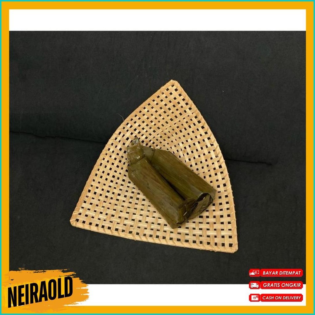 

Lontong Daun Pisang, Lontong Daun Matang, Lontong (Lagi Diskon)