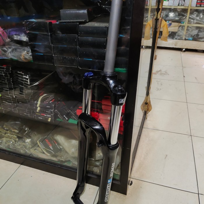 fork suspensi sepeda MTB ukuran 27.5 merk SUNTOUR XCM30 travel 120