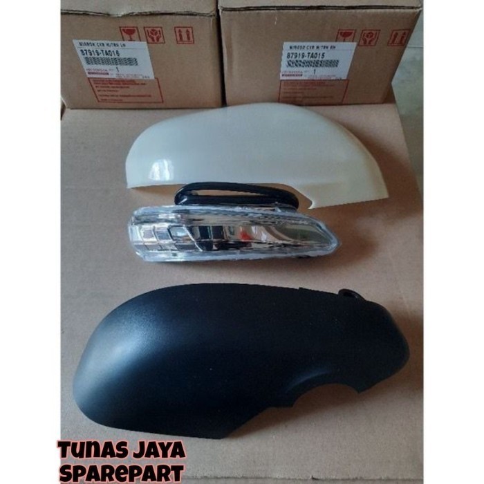 Cover Spion Avanza Veloz 2012-2015 Original